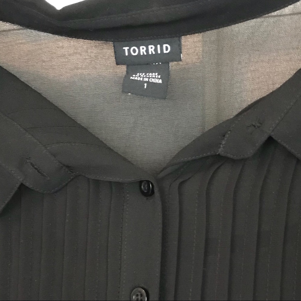 Torrid sheer button down tunic top - Picture 6 of 6